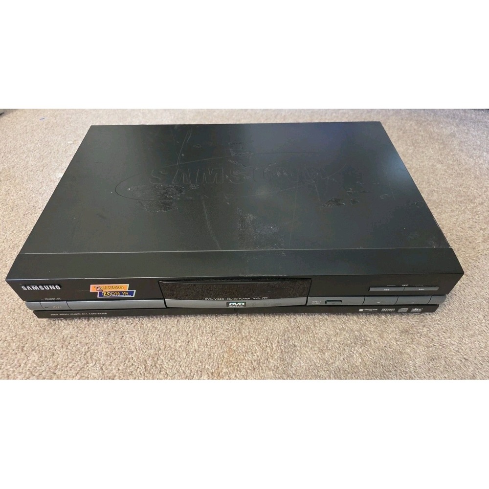 Samsung DVD Player DVD-709/XAA Advanced Dolby Digital,‎ Jog-Shuttle, DTS, Black